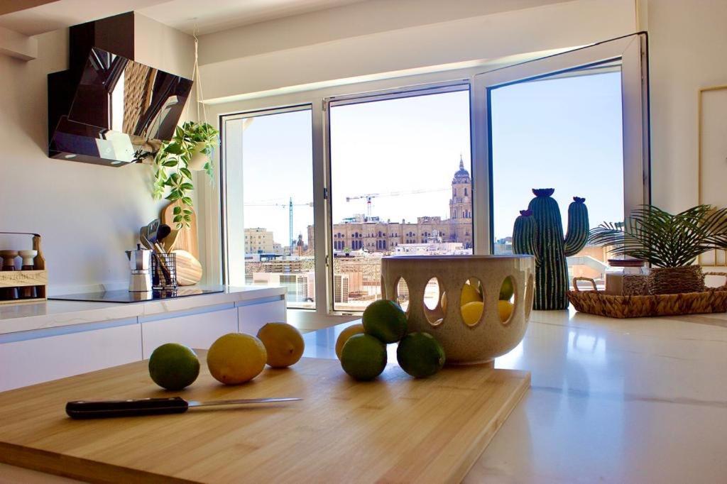 Merced Luxury Malaga Exterior photo