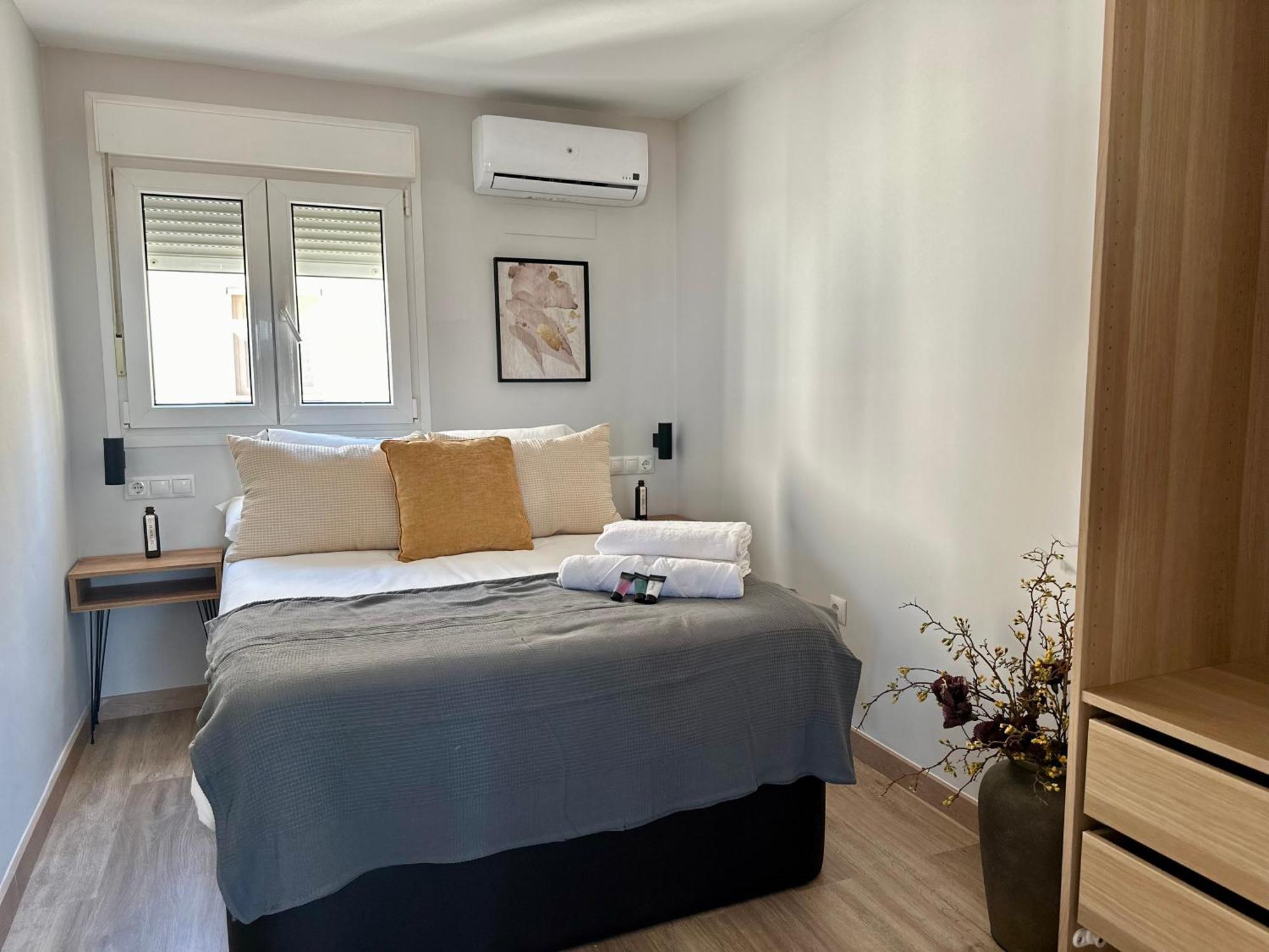 Merced Luxury Malaga Exterior photo